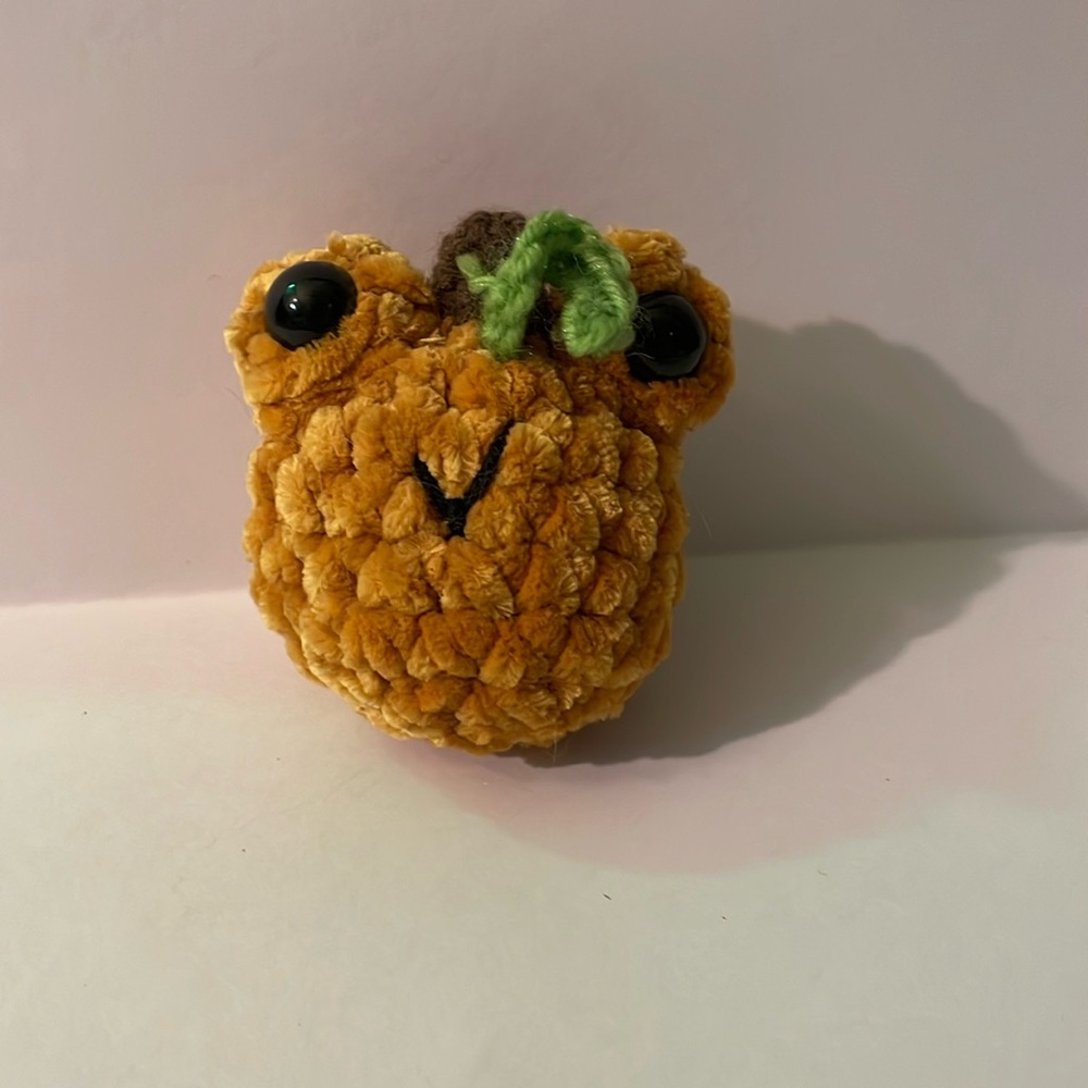 Crochet pumpkin frog